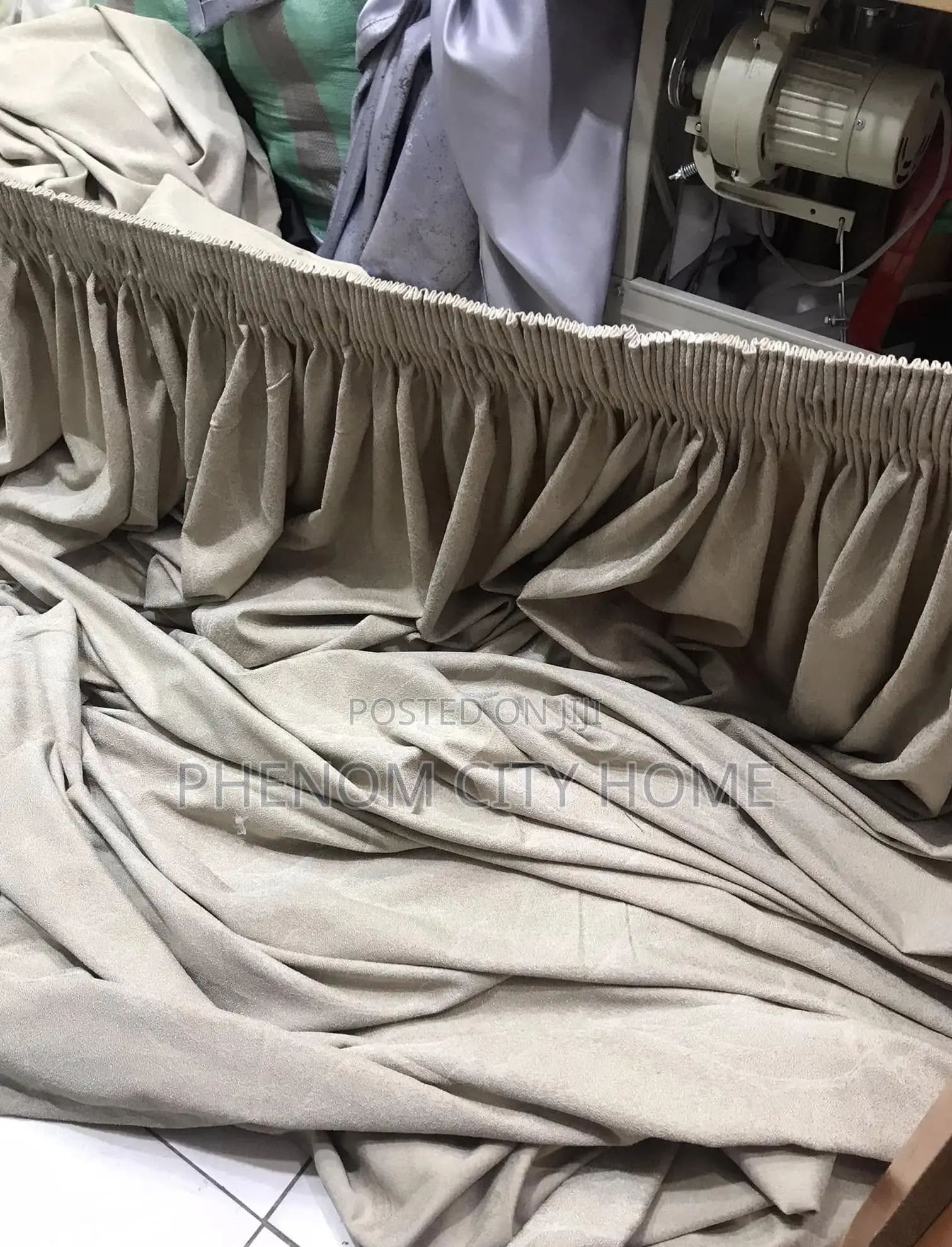 Hook/Rail Design Curtains