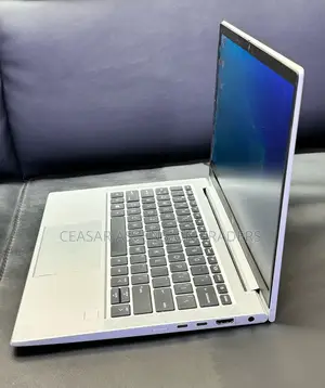 Laptop HP EliteBook 830 G8 16GB Intel Core I5 SSD 512GB