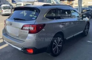 Subaru Outback 2.5i Premium AWD 2018 Gold