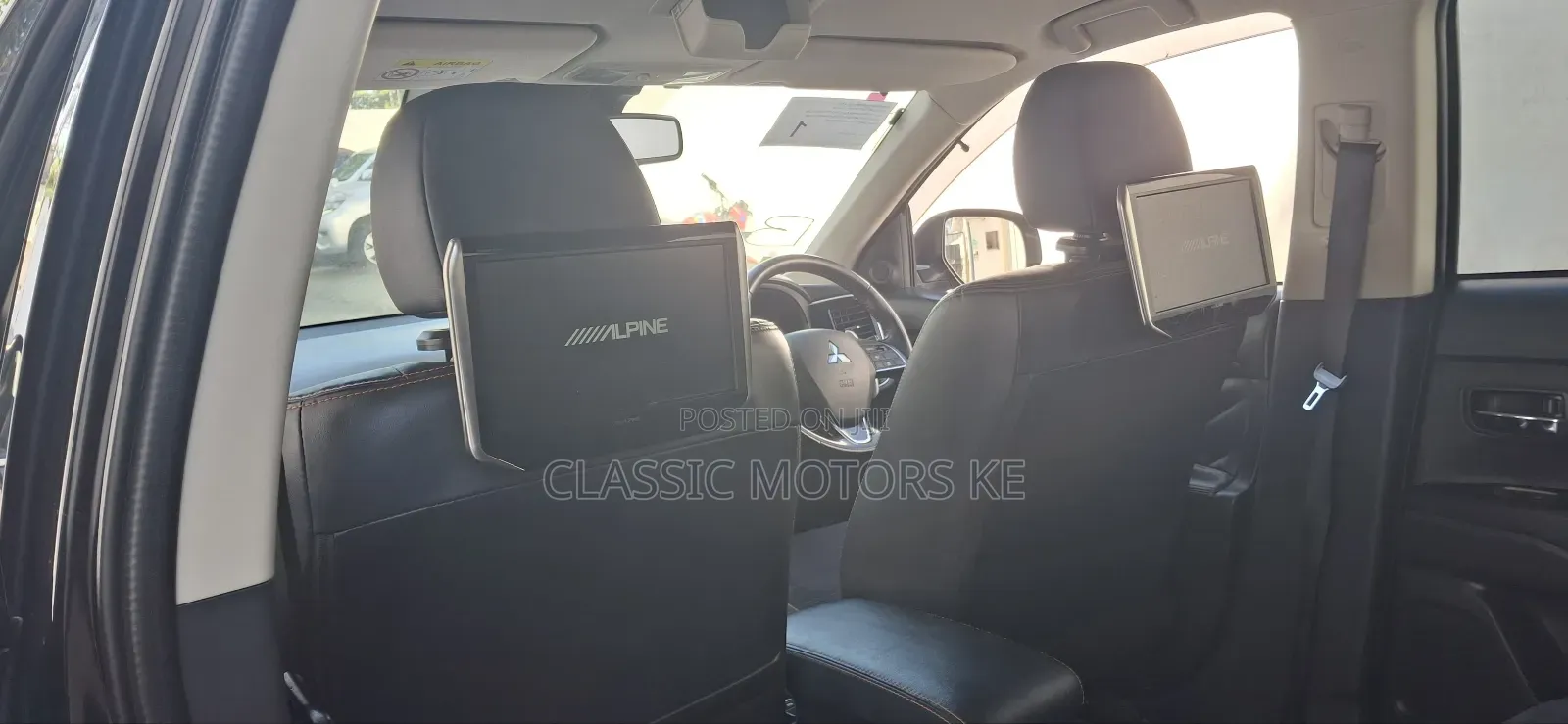 Mitsubishi Outlander SEL AWC 2019 White