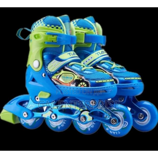 Glide Hard Boots Skate Shoes With Rubber Wheels