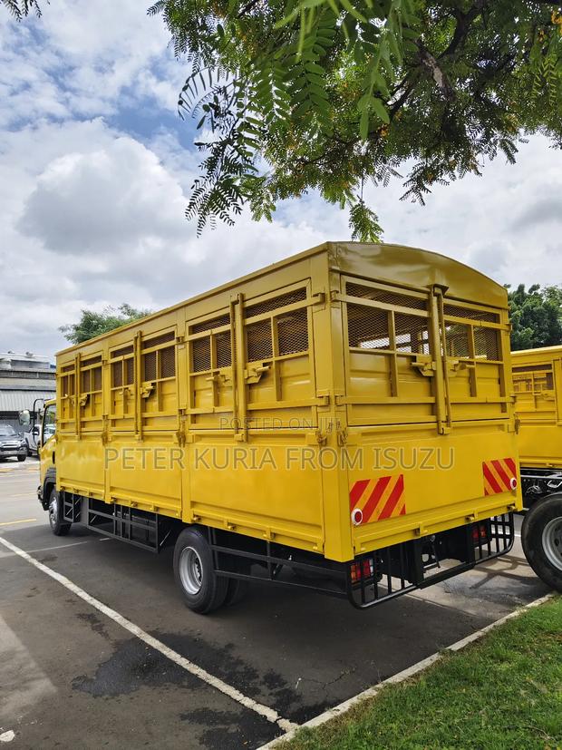 New Isuzu FRR Blue Power 2025 - thumbnail 6