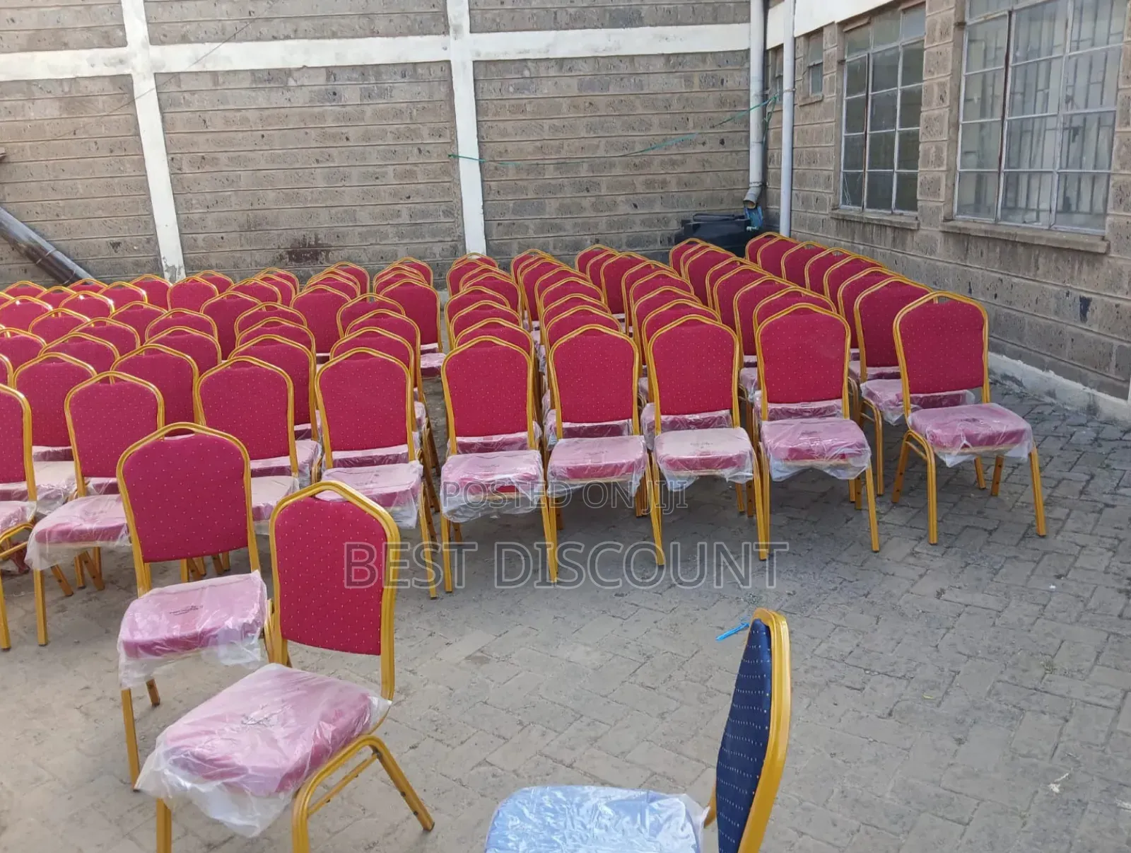 Red Banquets Chairs