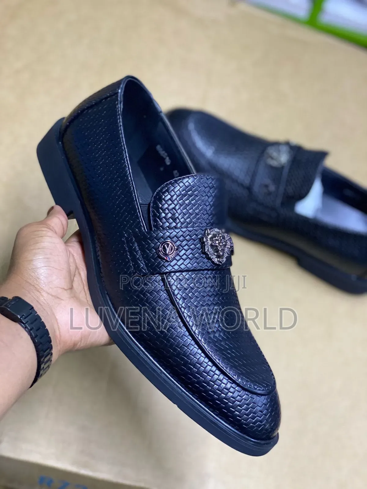 Lv Slipons