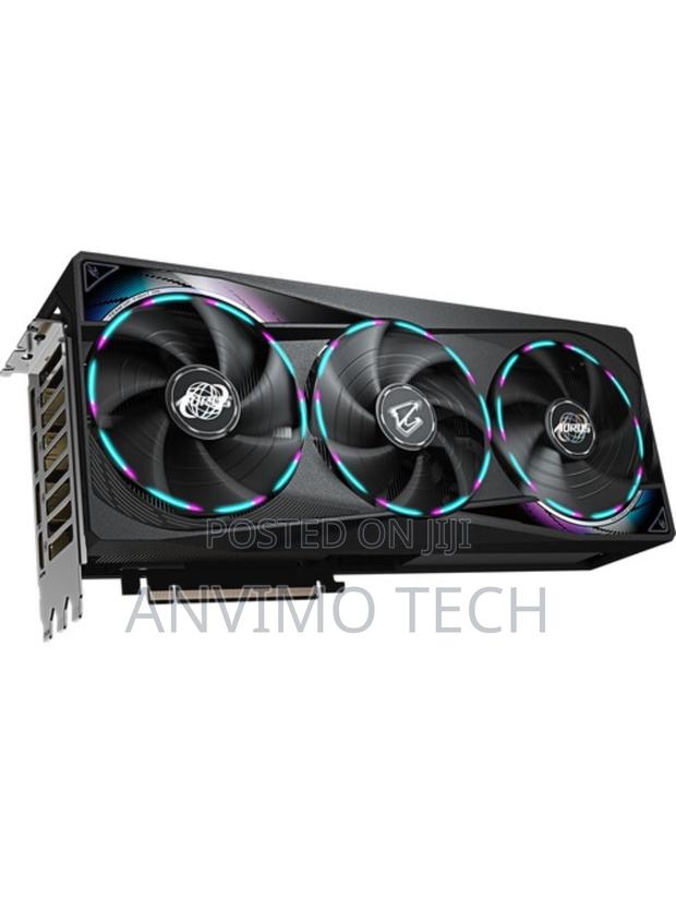 Gigabyte Geforce RTX 5070 Aorus Master Graphics Card - thumbnail 3
