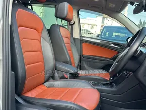Volkswagen Tiguan 2.0T SEL AWD 4MOTION 2018 Silver