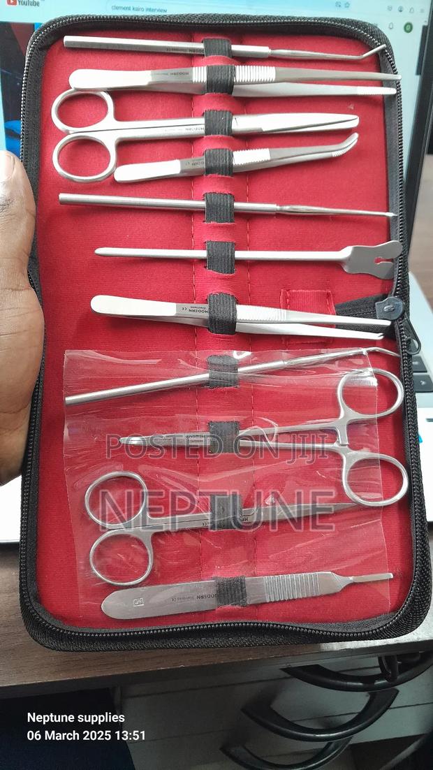 Student Dissecting Kit. - main view