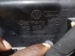 Washer Tank Bottle Wiper Volkswagen Touran