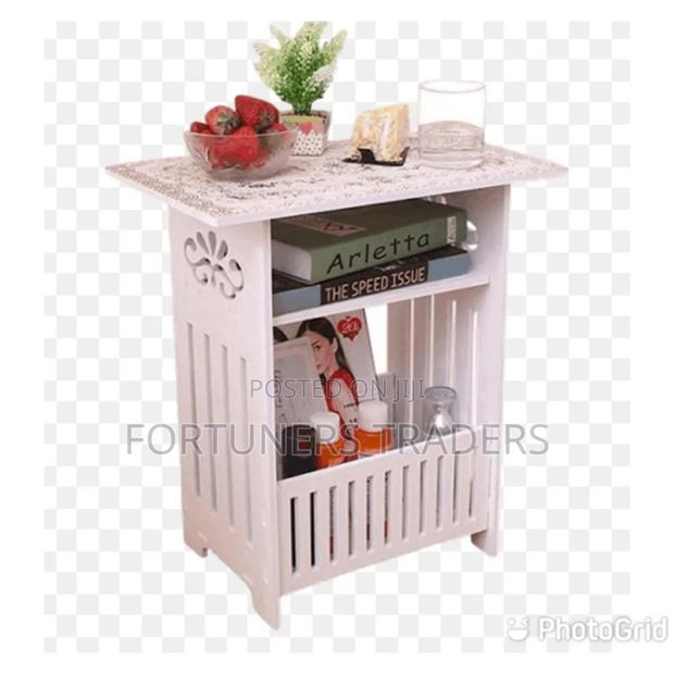 *Rectangular Magazine Rack* - main view