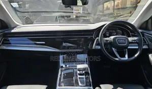 Audi Q8 3.0T Premium AWD quattro 2019 Black