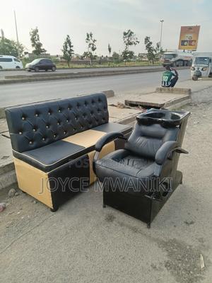 Waiting Bench and Sink Chair - thumbnail 2