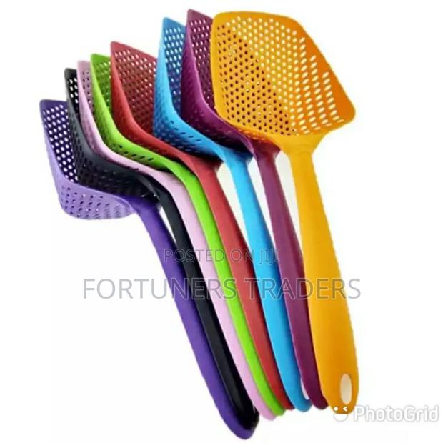 *Colander Strainer Spoons - main view
