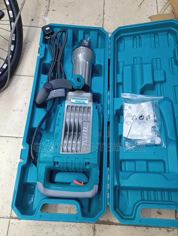 Recommend Heavy Duty Total Demolishon Hammer