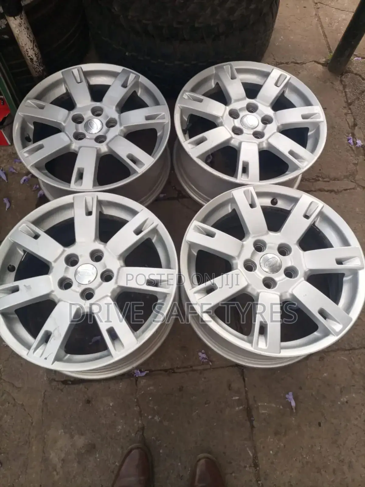 19 Inch Range Rover Brand New Rims Set