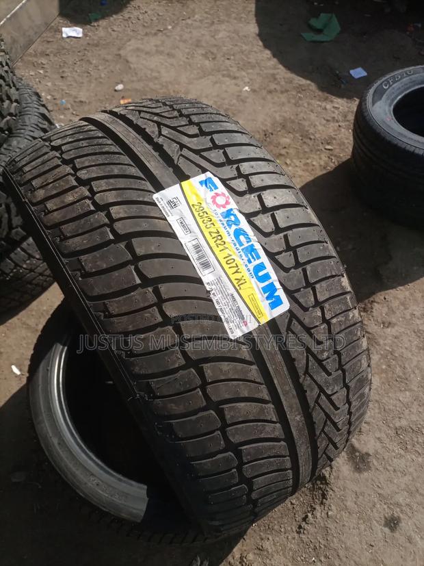 295/35zr21 Forceum Tyres - main view