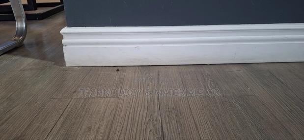 Floor Skirting - thumbnail 2