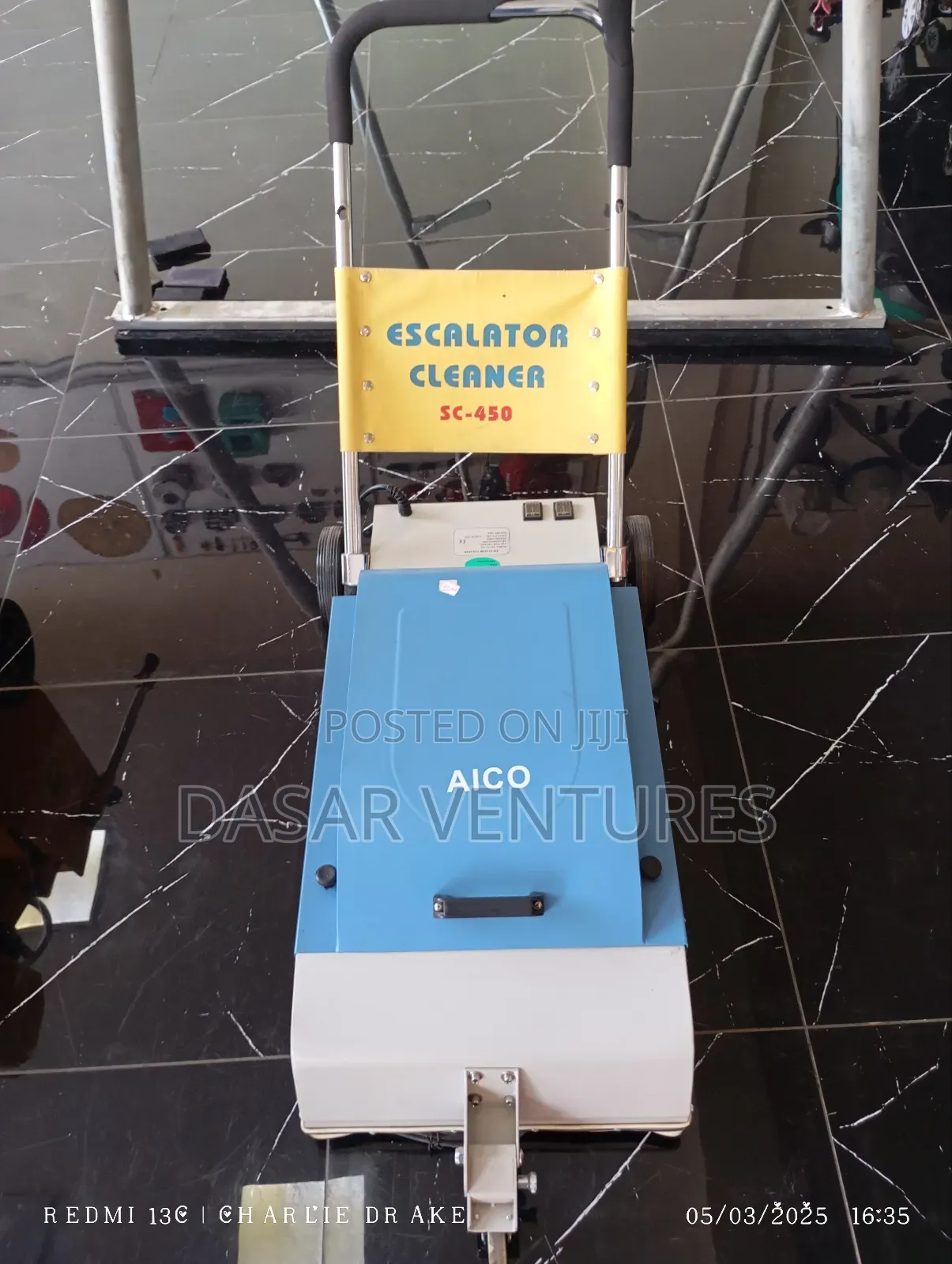 Escalator Cleaner Sc- 450