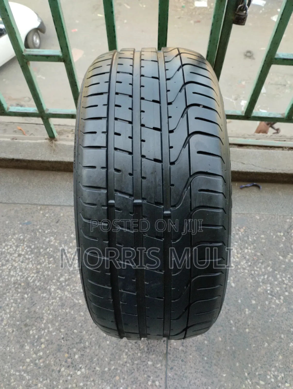 255/40r19 Pirelli