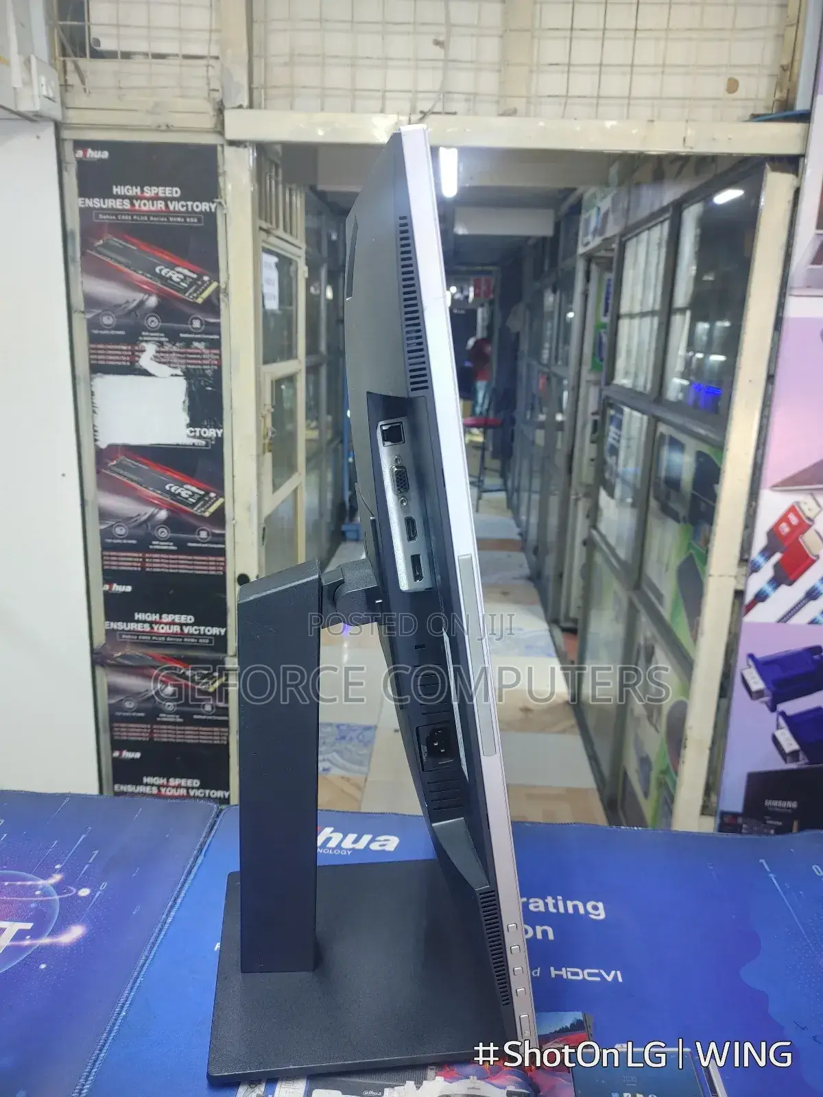 Frameless Monitor