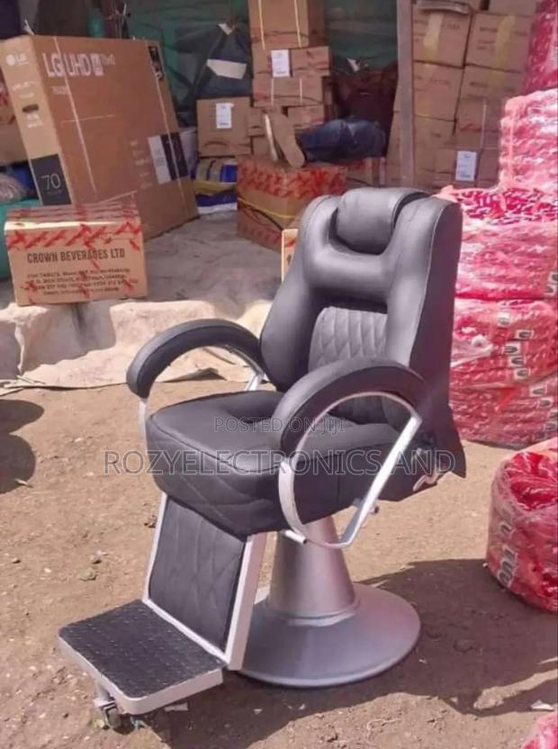 Barbar Chair - main view