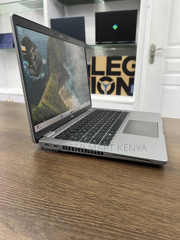 Laptop Dell Latitude 5430 16GB Intel Core I7 SSD 512GB - thumbnail 2