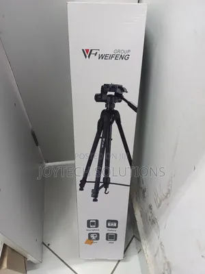 Light Weight Weifeng Wt-3560 Tripod.