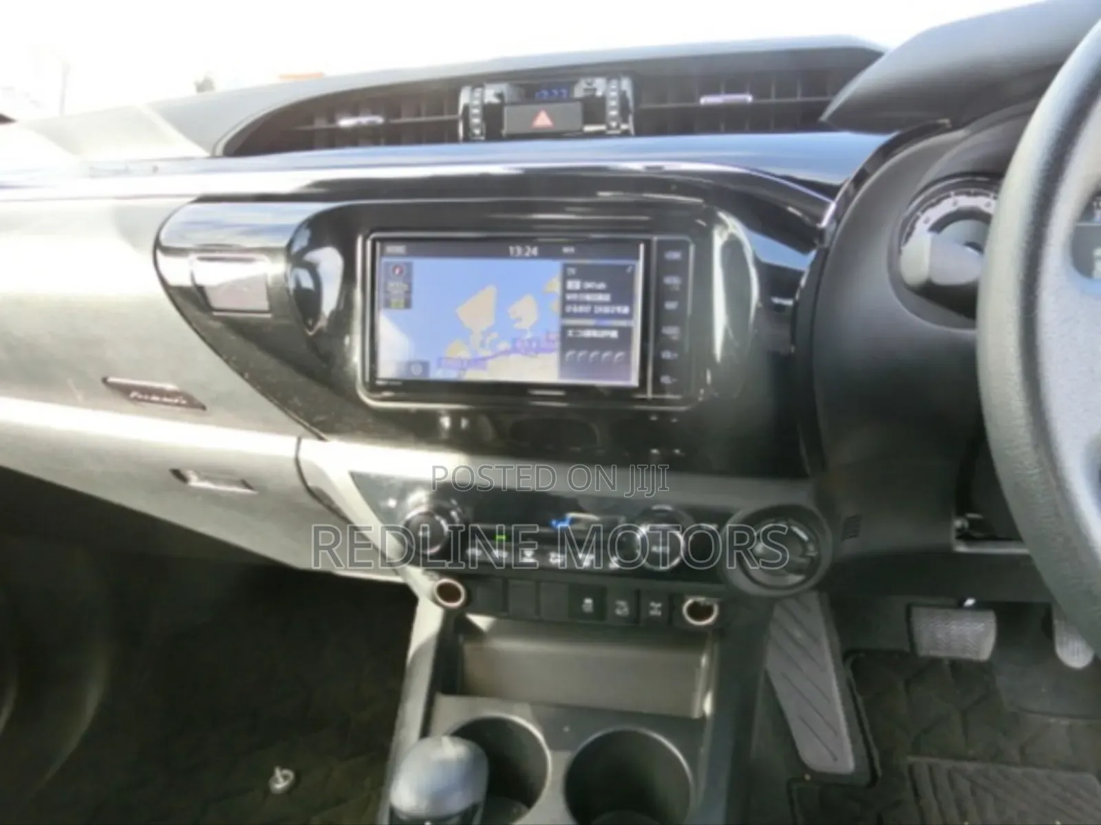 Toyota Hilux 2019 Silver