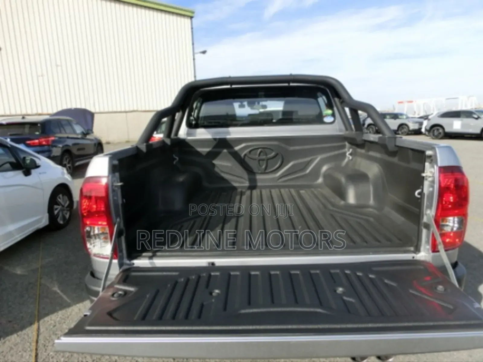 Toyota Hilux 2019 Silver