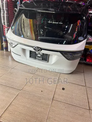 Harrier 2014 Boot Complete With Boot Taillights