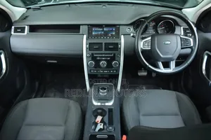 Land Rover Discovery Sport 2017 Black