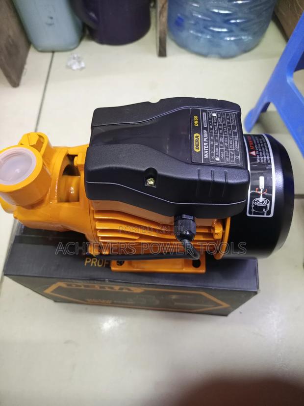 Dera Water Pump