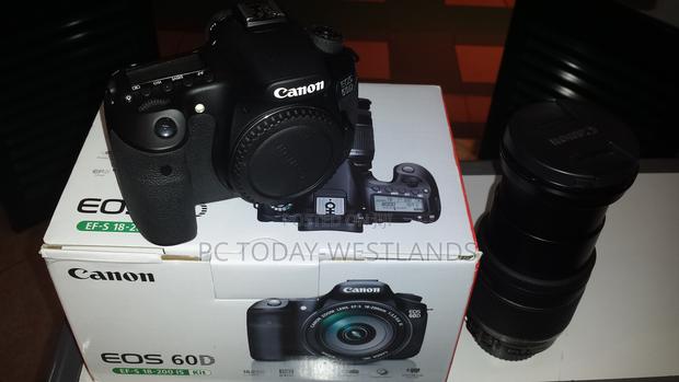 Canon Eos 60d Digital SLR Camera With Ef-S 18-200mm Lens - thumbnail 4