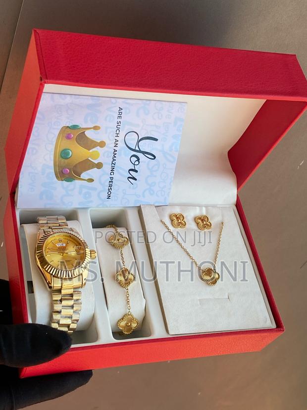 Ladies Gift Sets for Any Occasion - main view