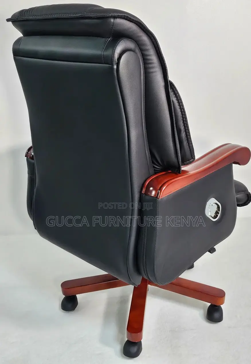 Office Chairs: High Executive Office Chair With Walnut Arms