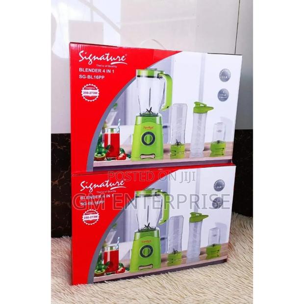 * Signature 4 In1 Blender