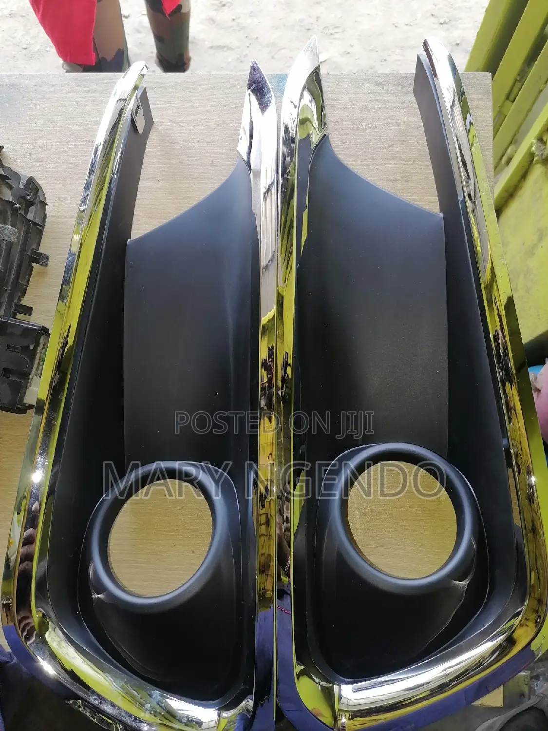 Premio 265 Foglight Cover