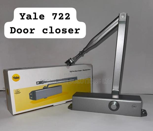 Yale 722 Is A Surface-mounted Door Closer - main view