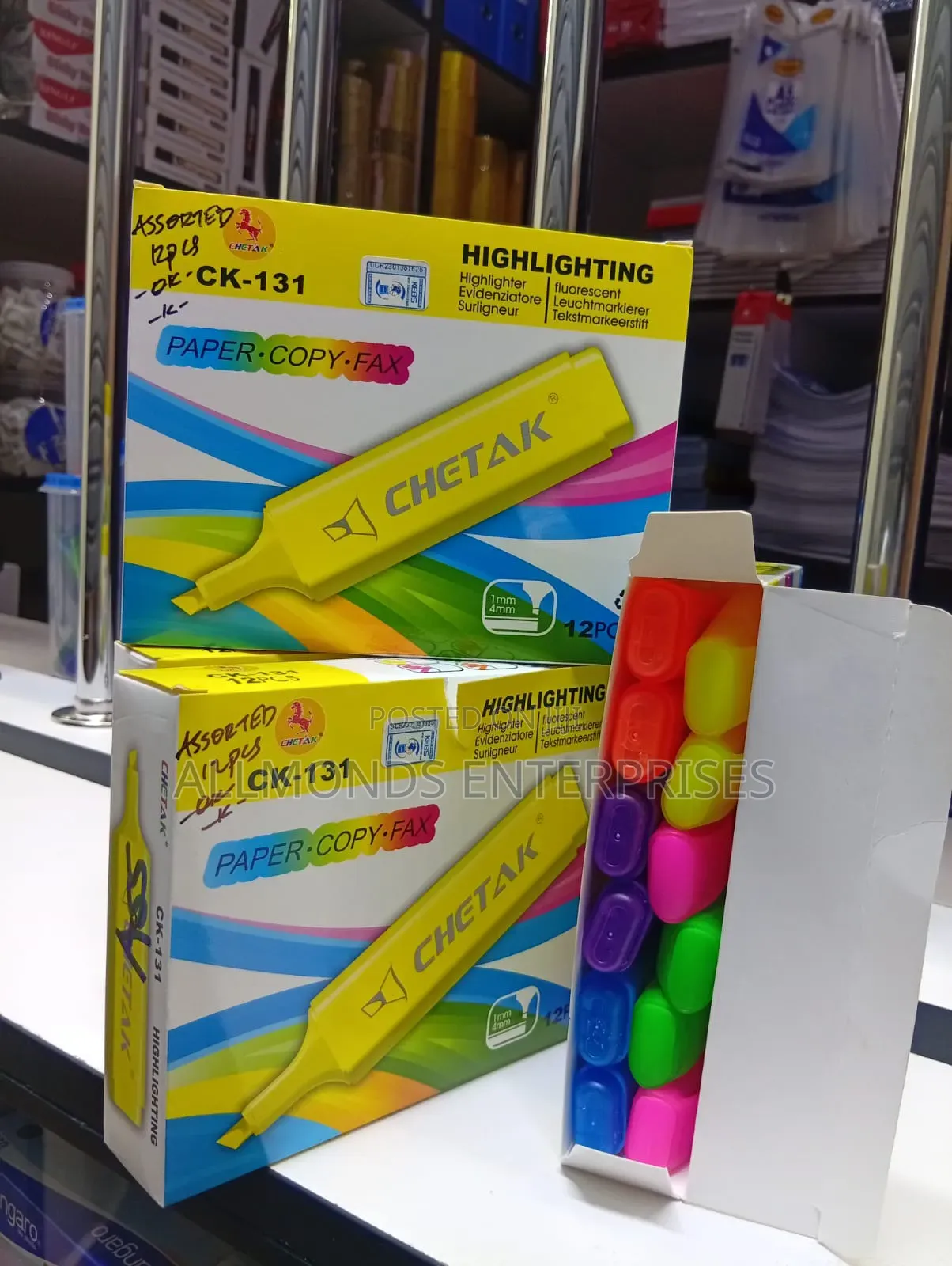 A Packet of Chetak Highlighter- 12pieces