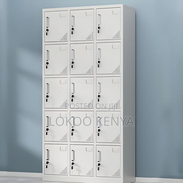 Office Cabinet: 15-Locker Gym/School Office Cabinet