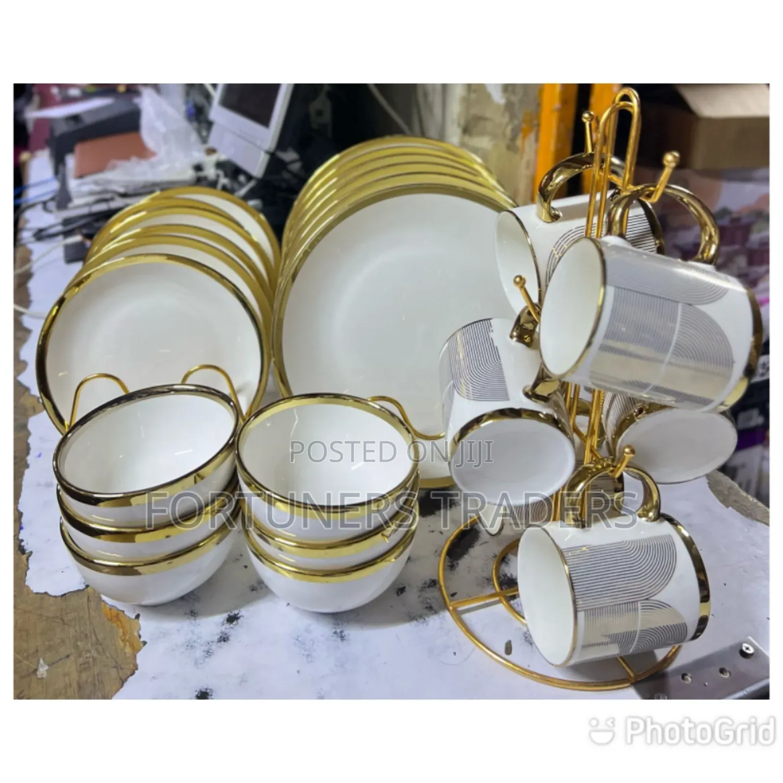 24 PCS Dinner Set Golden