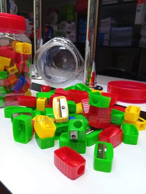 Plastic Sharpener- Piece - thumbnail 2