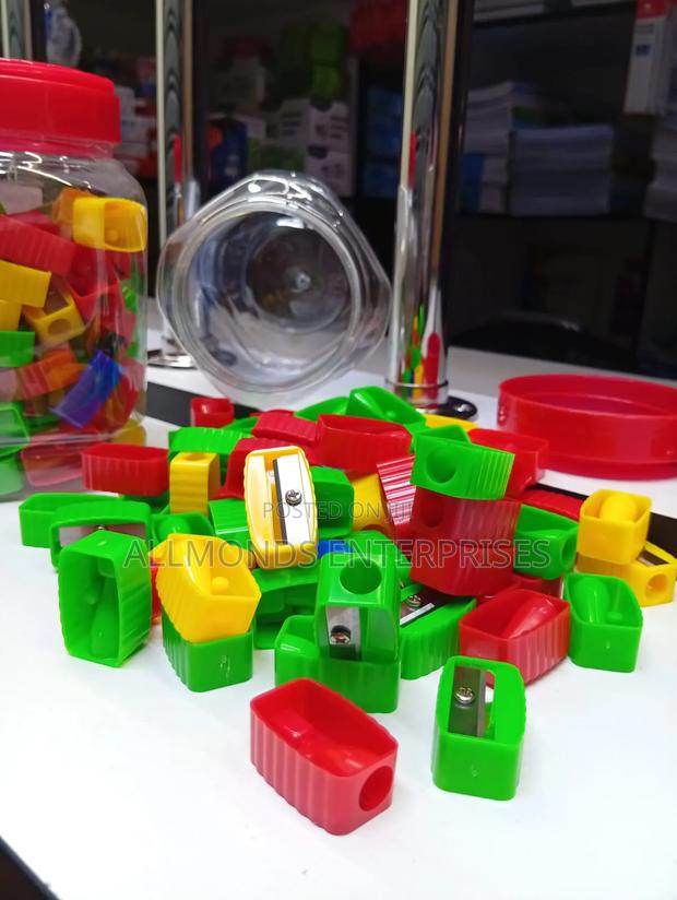 Plastic Sharpener- Piece - main view