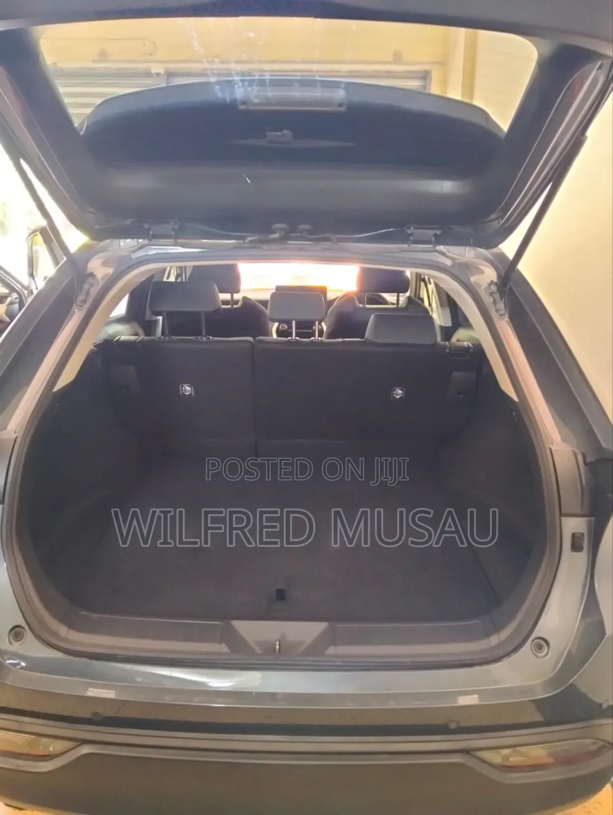 Toyota Harrier 2.5 Hybrid 2020 Blue