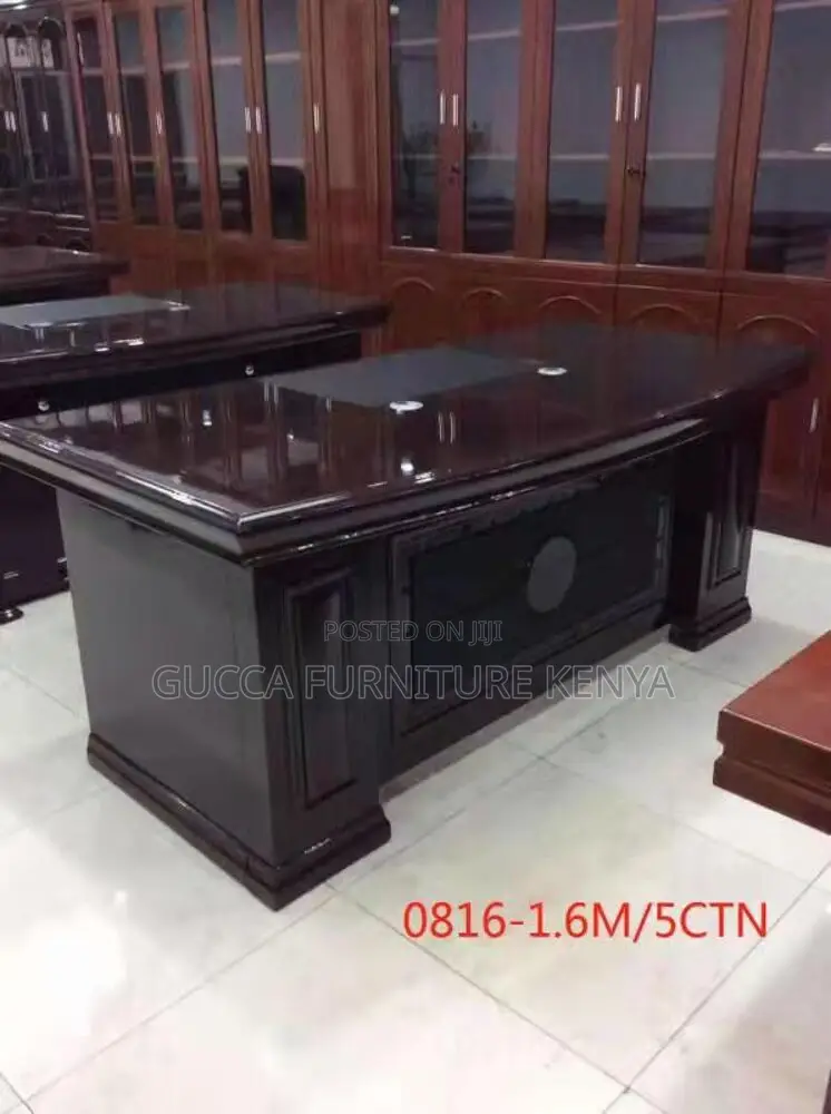 Office Tables: 1.6 Meters Executive Solid Table for Office