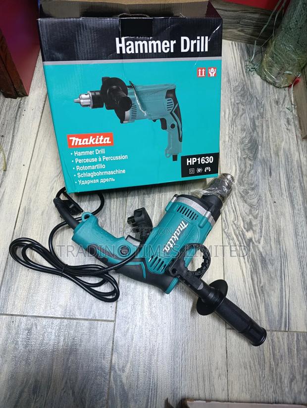 Corded Makitta Drill Machine - main view