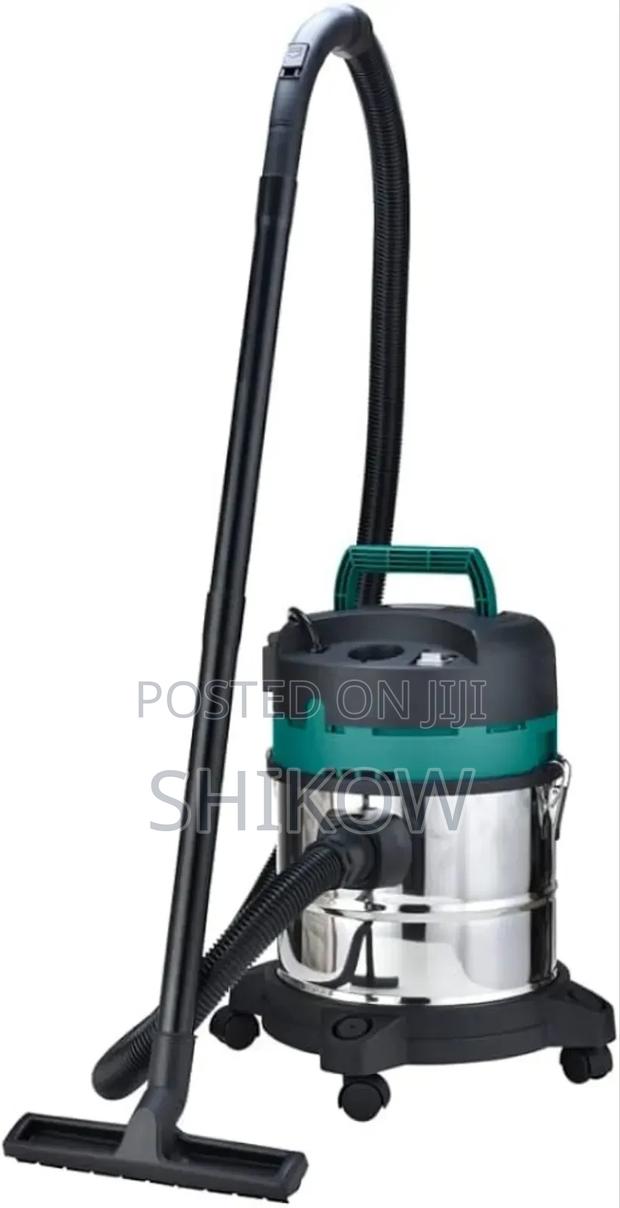 Power Action Dry Vacuum Cleaner 1600 Watts