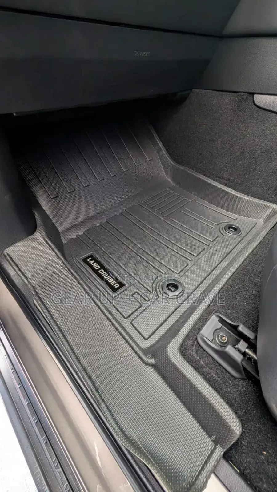 Land Cruiser V8 200 Series Floor Mat