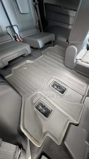 Land Cruiser V8 200 Series Floor Mat