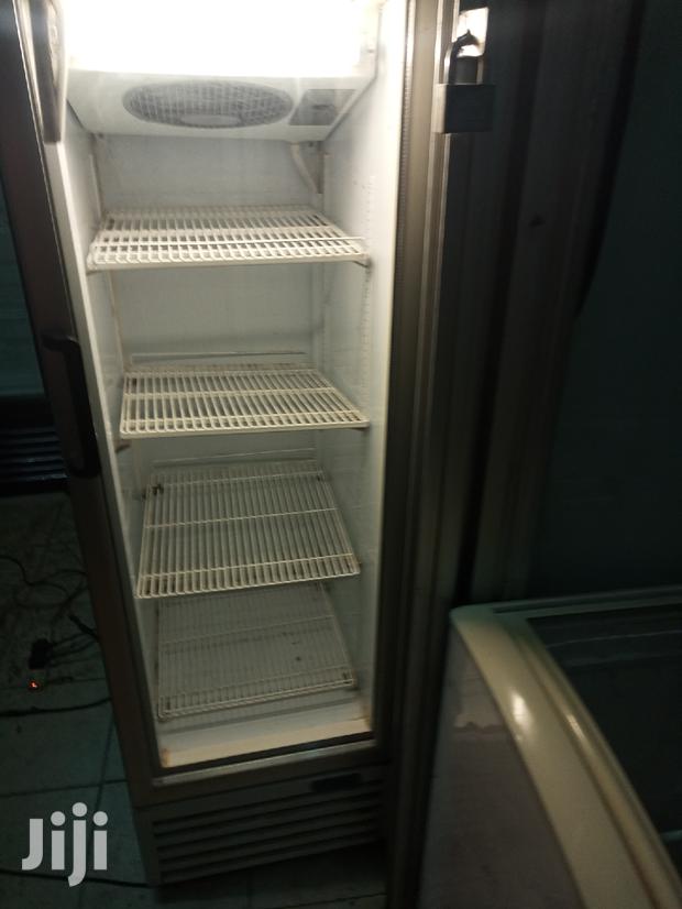 Display Fridge - thumbnail 2