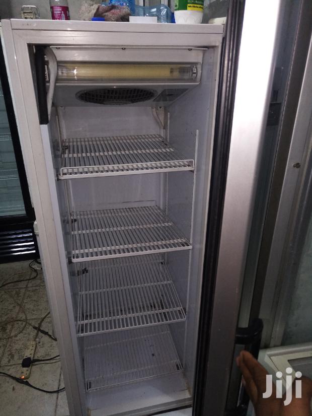 Display Fridge - thumbnail 3